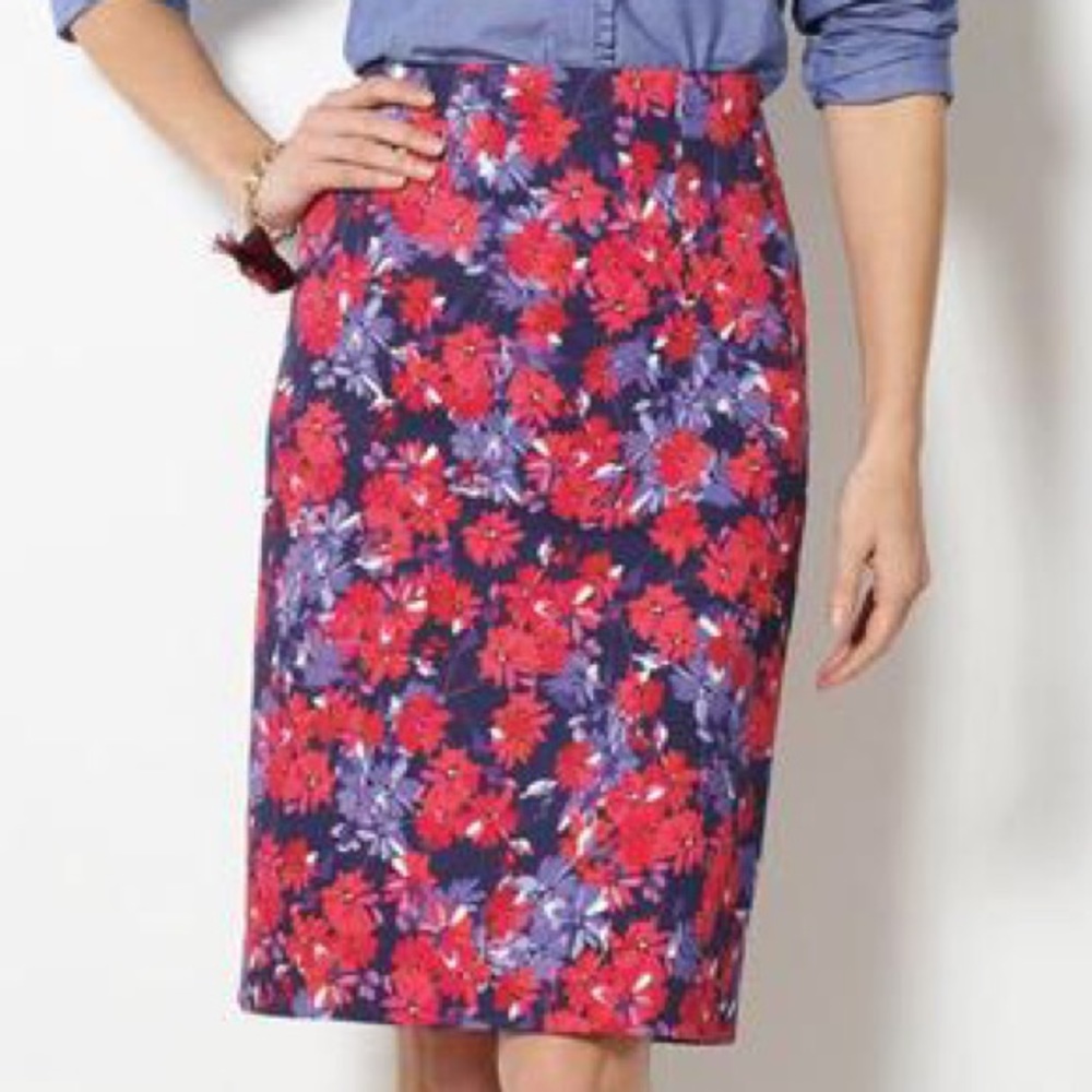 Melanie Plus size pencil skirt summer floral 18W